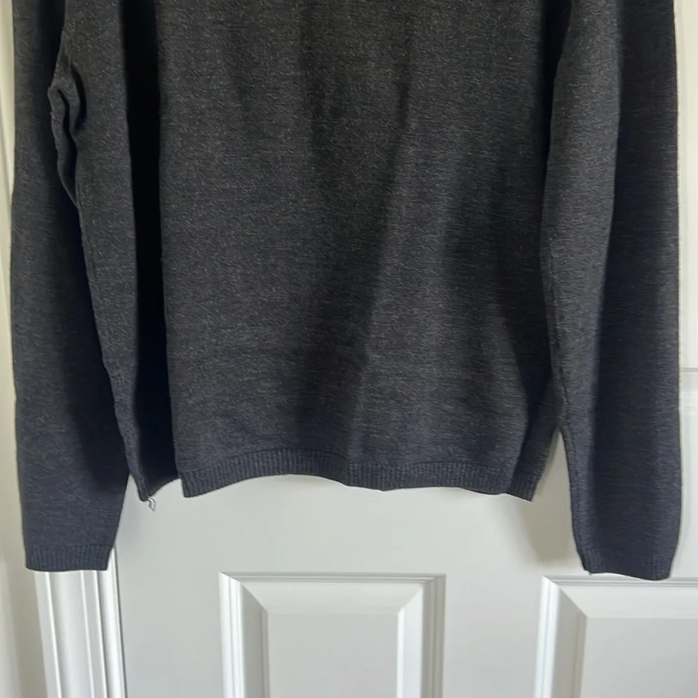 Jos. A Bank Size Large Merino Wool Dark Gray V-Neck